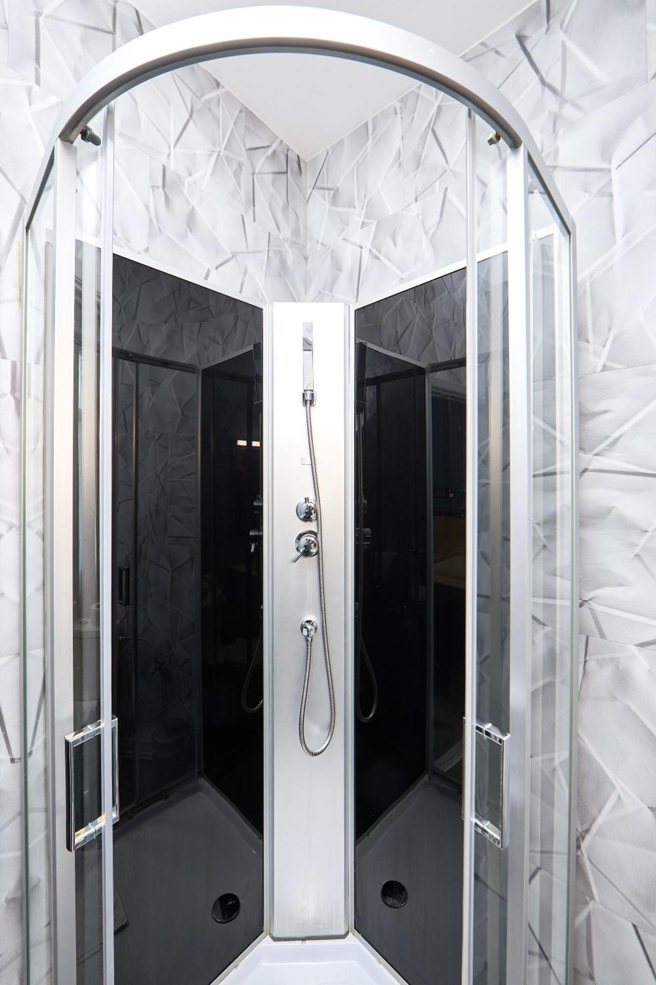 Hotel Derby Merode Woluwe-Saint-Lambert Экстерьер фото